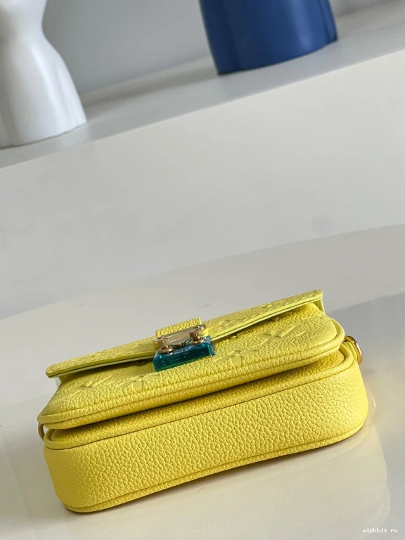 WIS METIS MICRO Louis Vuitton 0724